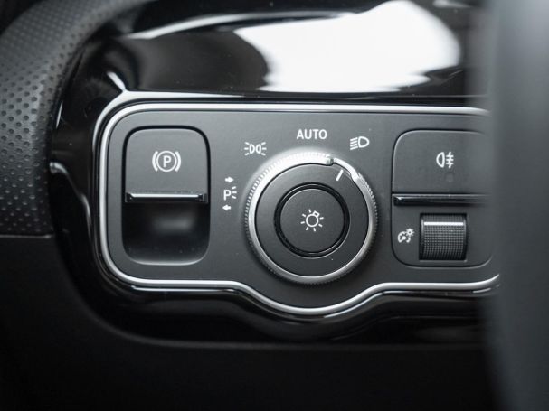 Mercedes-Benz A 250 e MBUX Navi Premium Kamera WinterP Leder