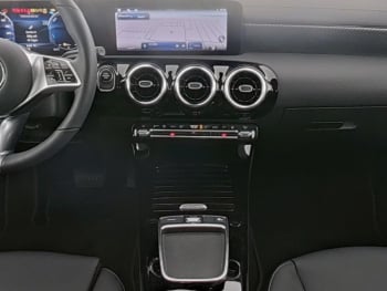Mercedes-Benz A 250 e MBUX Navi Premium Kamera WinterP Leder