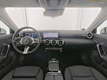 Mercedes-Benz A 250 e MBUX Navi Premium Kamera WinterP SpurH