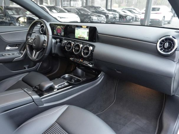 Mercedes-Benz A 250 e  Progressive Night MBUXNavi+ SitzkomfortP