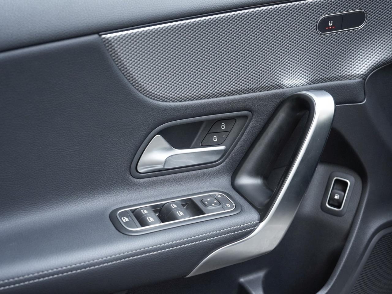 Mercedes-Benz A 250 e  Progressive Night MBUXNavi+ SitzkomfortP