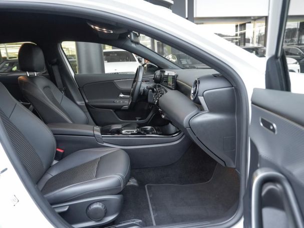 Mercedes-Benz A 250 e  Progressive Night MBUXNavi+ SitzkomfortP