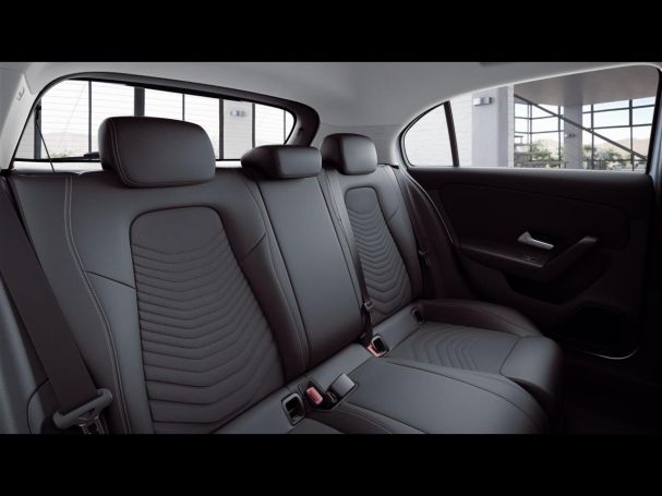 Mercedes-Benz A 250 e Style MBUXNavi+ Public-Charging Paket
