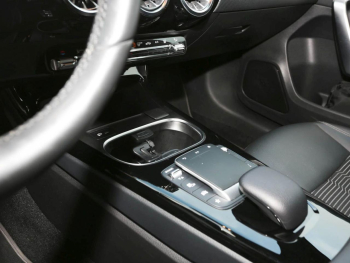 Mercedes-Benz A 250 e  Progressive MBUX Navi Spiegel-Paket