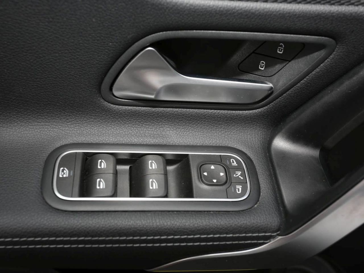 Mercedes-Benz A 250 e  Progressive MBUX Navi Spiegel-Paket