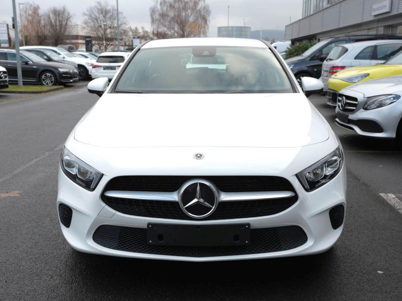 Mercedes-Benz A 250 e  Progressive MBUX Navi Spiegel-Paket