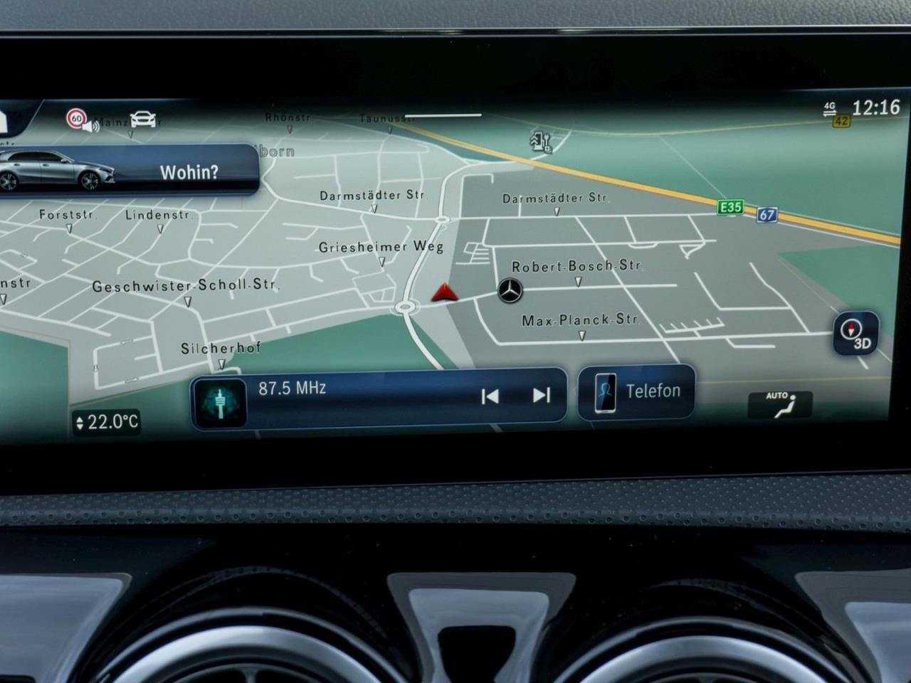 Mercedes-Benz A 250 e Progressive MBUX Navi Distronic AHK