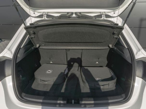 Mercedes-Benz A 250 e Progressive MBUX Navi Distronic AHK