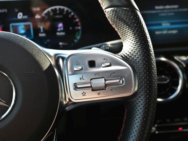 Mercedes-Benz A 250 e  AMG Night MBUX Navi Kamera Sitzkomfort