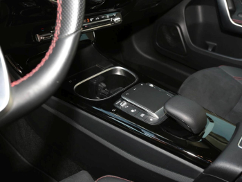 Mercedes-Benz A 250 e  AMG Night MBUX Navi Kamera Sitzkomfort
