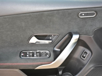 Mercedes-Benz A 250 e  AMG Night MBUX Navi Kamera Sitzkomfort