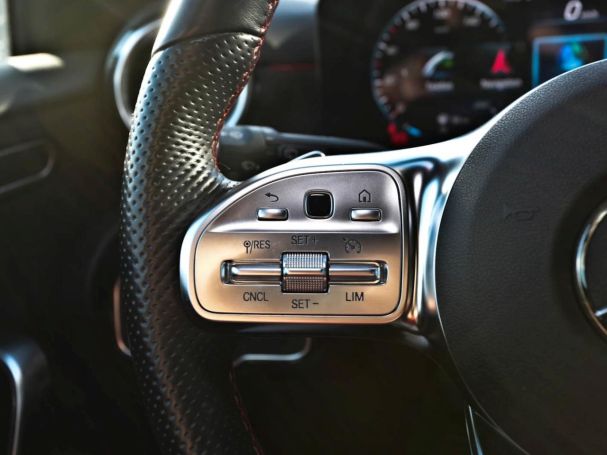 Mercedes-Benz A 250 e  AMG Night MBUX Navi Kamera Sitzkomfort