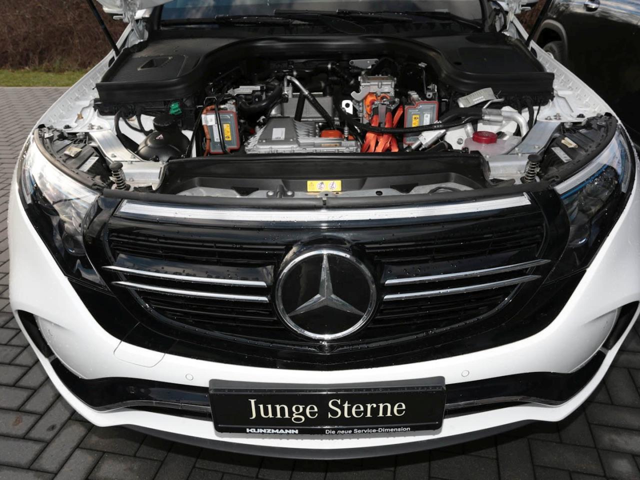 Mercedes-Benz A 250 e  AMG Night MBUX Navi Kamera Sitzkomfort