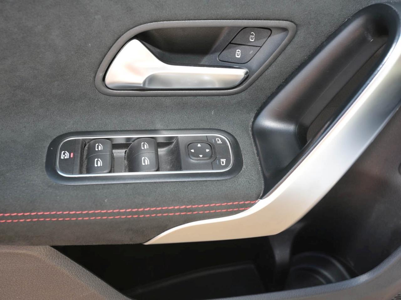 Mercedes-Benz A 250 e  AMG Night MBUX Navi Kamera Sitzkomfort