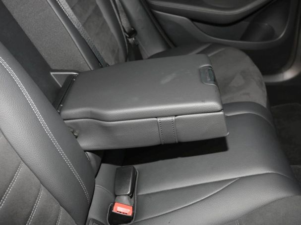 Mercedes-Benz A 250 e  AMG Night MBUX Navi Kamera Sitzkomfort