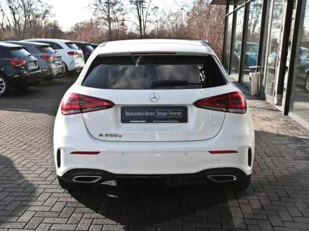 Mercedes-Benz A 250 e  AMG Night MBUX Navi Kamera Sitzkomfort