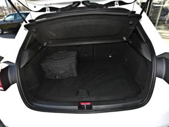 Mercedes-Benz A 250 e  AMG Night MBUX Navi Kamera Sitzkomfort