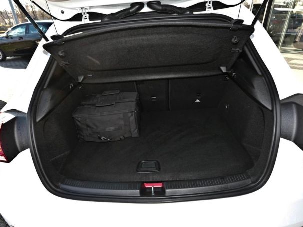 Mercedes-Benz A 250 e  AMG Night MBUX Navi Kamera Sitzkomfort