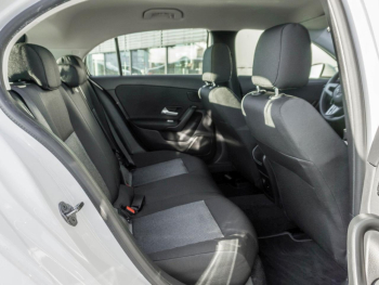 Mercedes-Benz A 250 e  Kamera Parktronic Public-Charging Paket
