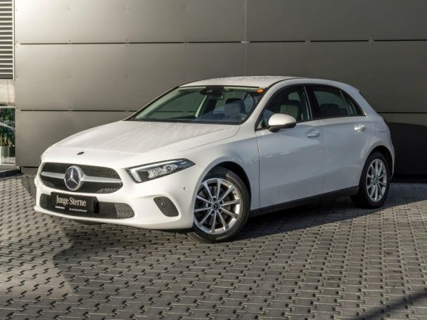 Mercedes-Benz A 250 e  Kamera Parktronic Public-Charging Paket