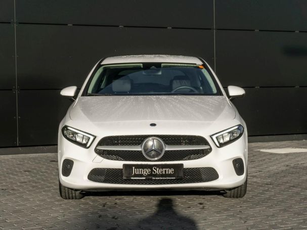 Mercedes-Benz A 250 e  Kamera Parktronic Public-Charging Paket