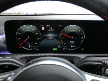 Mercedes-Benz A 250 e AMG Night Distronic Kamera