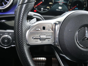 Mercedes-Benz A 250 e AMG Night Distronic Kamera