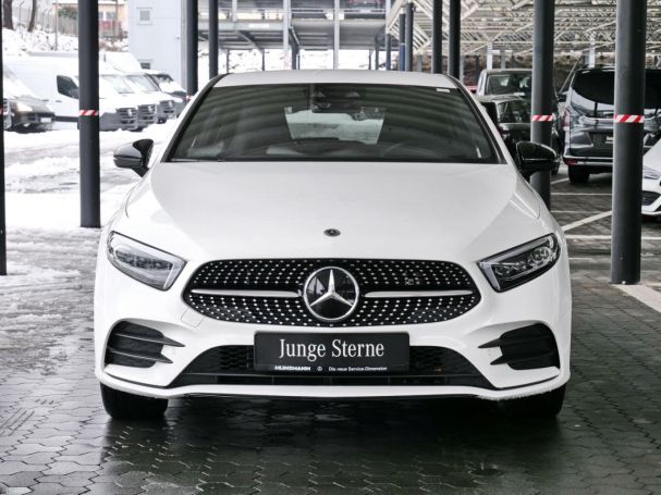 Mercedes-Benz A 250 e AMG Night Distronic Kamera