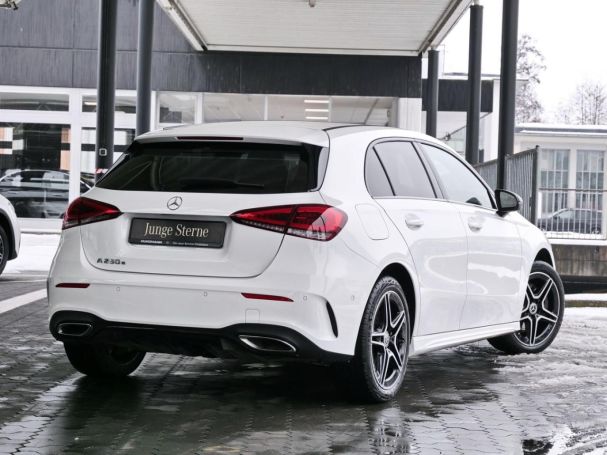 Mercedes-Benz A 250 e AMG Night Distronic Kamera