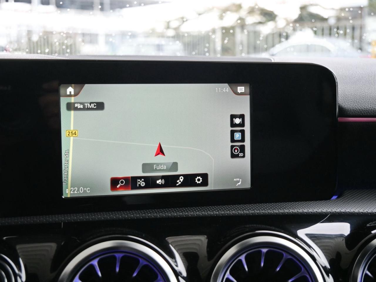 Mercedes-Benz A 250 e  AMG Totwinkel Kamera SpurH