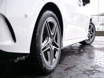 Mercedes-Benz A 250 e  AMG Totwinkel Kamera SpurH