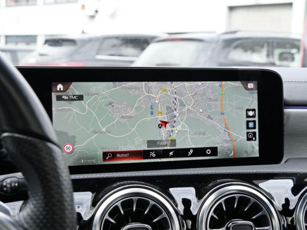 Mercedes-Benz A 250 e  AMG Night Panorama Kamera AHK HUD