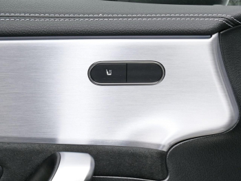 Mercedes-Benz A 250 e  AMG Night Panorama Kamera AHK HUD