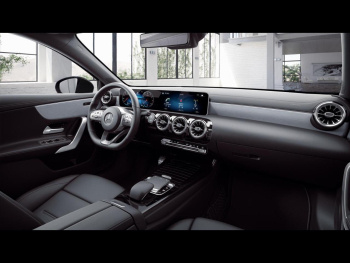 Mercedes-Benz A 250  AMG Night Kamera StandH Panorama HUD LED
