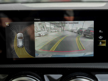 Mercedes-Benz A 35 AMG 4M Night MBUXNavi+ Aero Dynamik Kamera