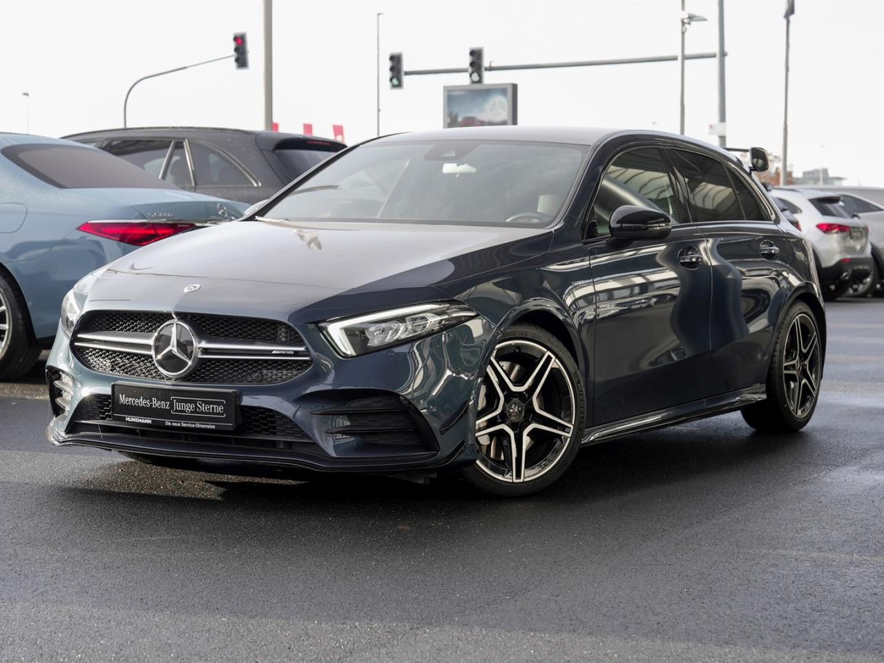 Mercedes-Benz A-Klasse A 35 AMG 4M Limousine denimblau