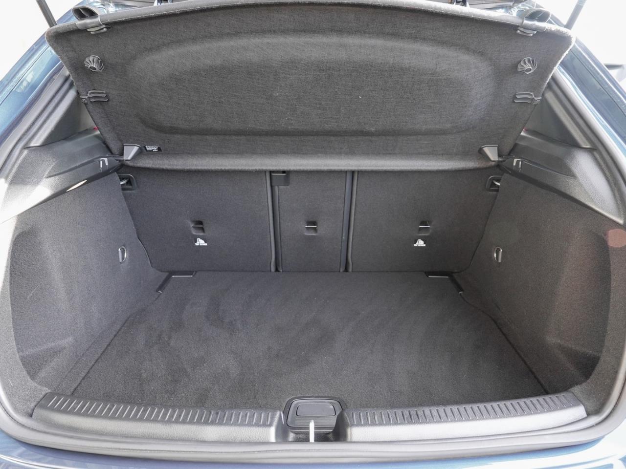 Mercedes-Benz A 35 AMG 4M Night MBUXNavi+ Aero Dynamik Kamera