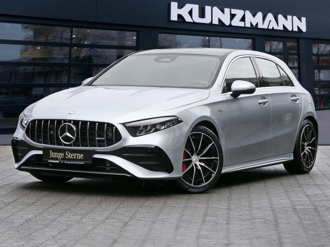 Mercedes-Benz A 35 AMG 4M Distronic Panorama Standhzg HUD AHK