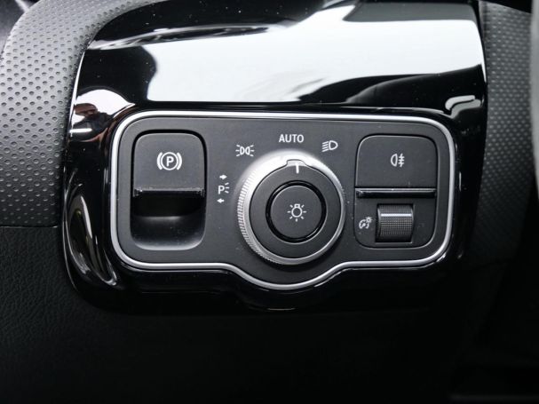 Mercedes-Benz A 35 AMG 4M Distronic Panorama Standhzg HUD AHK