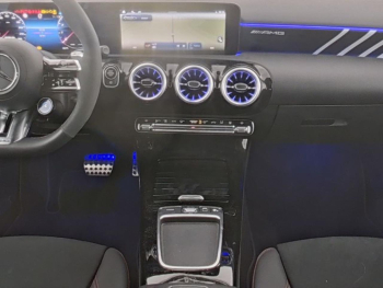 Mercedes-Benz A 35 AMG 4M Distronic Panorama Standhzg HUD AHK