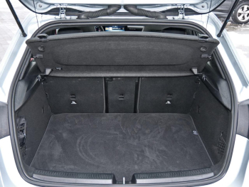 Mercedes-Benz A 35 AMG 4M Distronic Panorama Standhzg HUD AHK