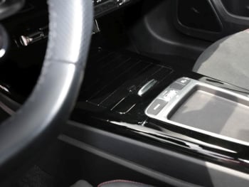 Mercedes-Benz A 35 AMG 4M Night Burmester Kamera Totwinkel