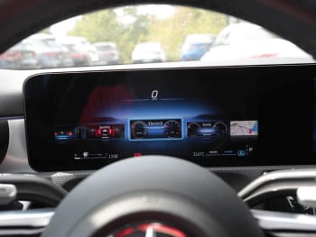 Mercedes-Benz A 35 AMG 4M Night Burmester Kamera Totwinkel