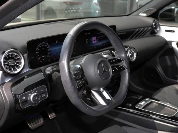 Mercedes-Benz A 35 AMG 4M Night Burmester Kamera Totwinkel