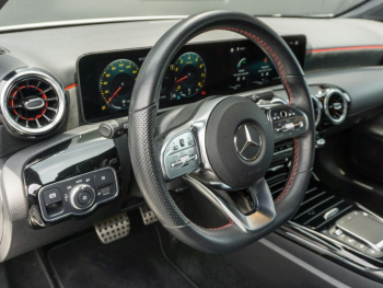 Mercedes-Benz A 35 AMG 4M Night MBUXNavi+ Kamera Spiegel-P