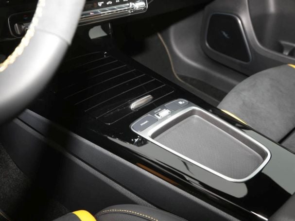 Mercedes-Benz Mercedes-AMG A 45 S 4MATIC+ Night Panorama Mercedes-Benz Mercedes-AMG A 45 S 4MATIC+ Night Panorama