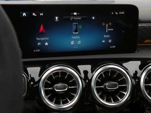 Mercedes-Benz Mercedes-AMG A 45 S 4MATIC+ Night Panorama Mercedes-Benz Mercedes-AMG A 45 S 4MATIC+ Night Panorama
