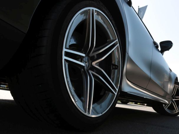 Mercedes-Benz AMG GT 53 AMG 4M+ Night Panorama Distronic HUD