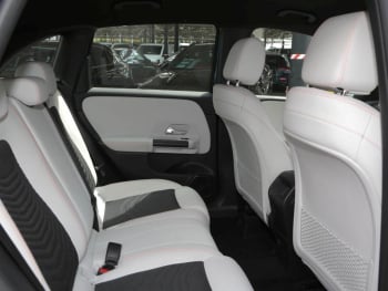 Mercedes-Benz B 180 d Style MBUXNavi+ Kamera Easy-P SpiegelP