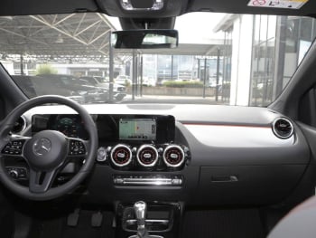 Mercedes-Benz B 180 d Style MBUXNavi+ Kamera Easy-P SpiegelP